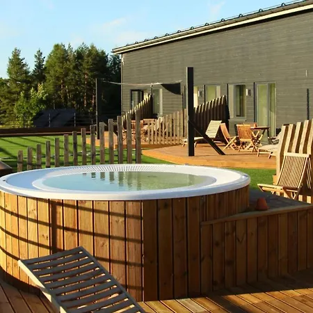 Kassari Puhkekeskus Hotel