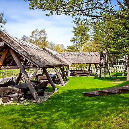 Kassari Puhkekeskus Hotel