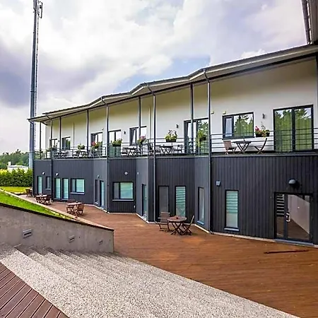 Kassari Puhkekeskus Hotel *