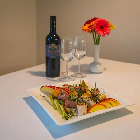 Kassari Puhkekeskus Hotel